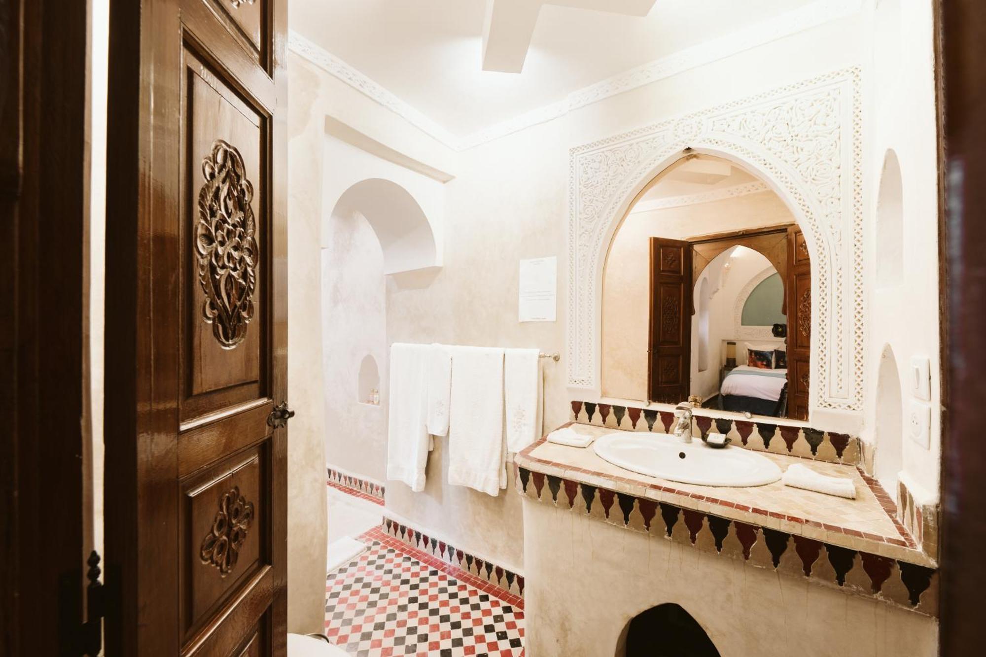 Riad Dar Alhambra Hotel Marrakesh Exterior photo